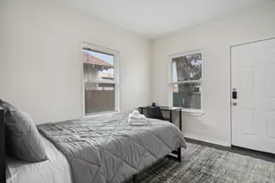 4216 East Side Ave, Dallas, TX 75226 - Photo 8