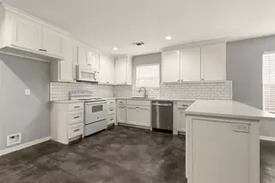 933 Rice St, Denison, TX 75020 - Photo 6