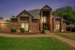 5205 Vicksburg Dr, Arlington, TX 76017 - Photo 1