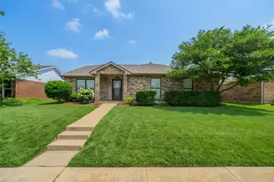 4420 Seville Ln, McKinney, TX 75070 - Photo 2