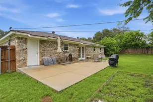 6100 Melody Ln, Watauga, TX 76148 - Photo 22