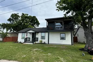 513 W South St, Whitesboro, TX 76273 - Photo 2