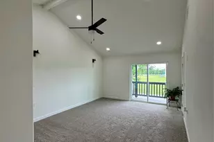 513 W South St, Whitesboro, TX 76273 - Photo 24