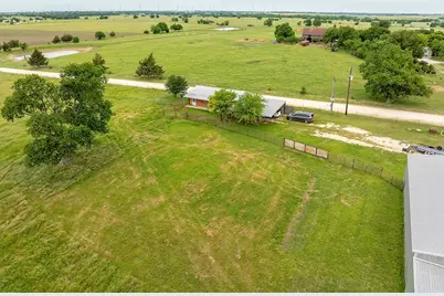 1010 County Road 382, Era, TX 76238 - Photo 40