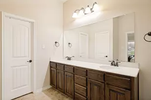 10408 Old Eagle River Ln, McKinney, TX 75072 - Photo 24