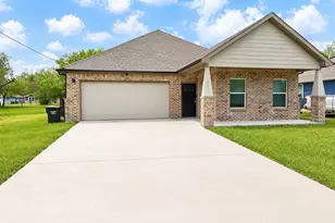 907 Hemphill St, Greenville, TX 75401 - Photo 1