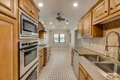 1616 Cloister Way, Plano, TX 75075 - Photo 8