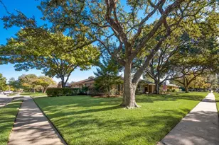 1616 Cloister Way, Plano, TX 75075 - Photo 2