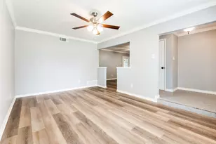 728 Oceanview Dr, Dallas, TX 75232 - Photo 4