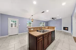 2008 Archer Dr, Grand Prairie, TX 75052 - Photo 4