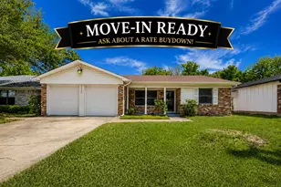 2325 N Ricketts St, Sherman, TX 75092 - Photo 1