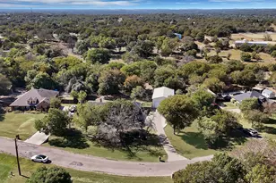 133 Miramar Cir, Weatherford, TX 76085 - Photo 28