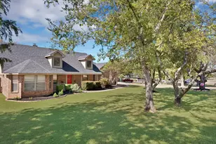 133 Miramar Cir, Weatherford, TX 76085 - Photo 10
