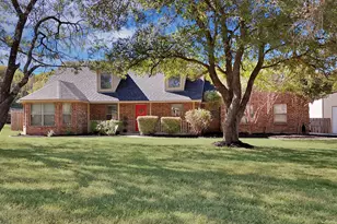 133 Miramar Cir, Weatherford, TX 76085 - Photo 2