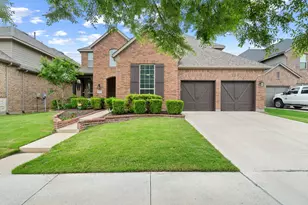 1421 8th St, Argyle, TX 76226 - Photo 2