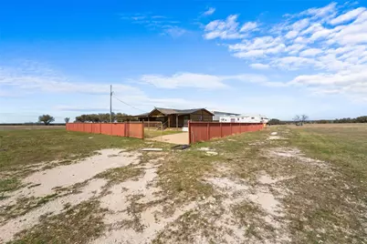 277 Deer Shadow Circle, Whitney, TX 76692 - Photo 6