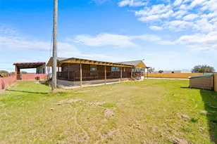277 Deer Shadow Cir, Whitney, TX 76692 - Photo 14