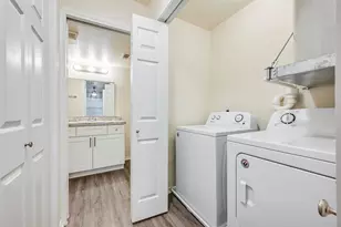 6108 Abrams Rd, Dallas, TX 75231 - Photo 10