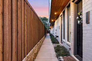 1936 Cuyler Ct, Dallas, TX 75204 - Photo 4