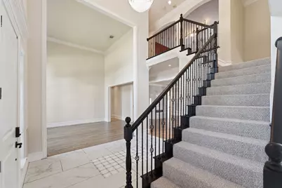 2533 Green Oak Drive, Carrollton, TX 75010 - Photo 4