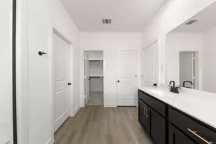 6927 Mission Tejas Dr, Dallas, TX 75228 - Photo 22