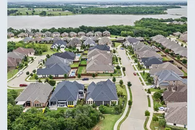 3701 Exploration Way, Little Elm, TX 75068 - Photo 4