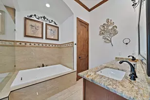 4713 Bernice St, Haltom City, TX 76117 - Photo 16