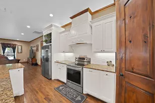 4713 Bernice St, Haltom City, TX 76117 - Photo 8