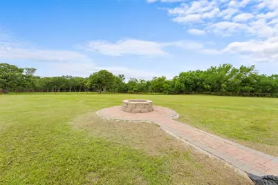 4895 Meadow Breeze Court, Fort Worth, TX 76140 - Photo 26