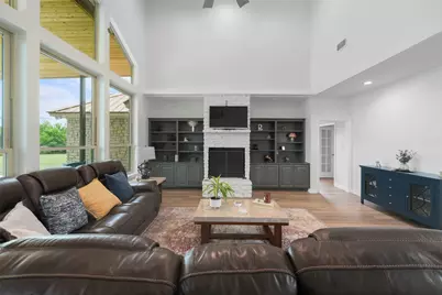 4895 Meadow Breeze Court, Fort Worth, TX 76140 - Photo 6