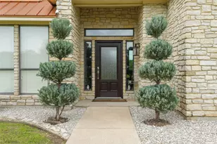 4895 Meadow Breeze Ct, Fort Worth, TX 76140 - Photo 10
