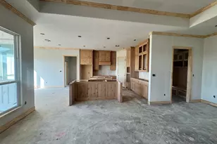 173 Willow Branch Rd, McGregor, TX 76657 - Photo 4
