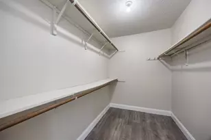 1614 Chesterfield Dr, Carrollton, TX 75007 - Photo 22