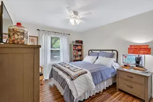224 Hudson Ave, Crowley, TX 76036 - Photo 8
