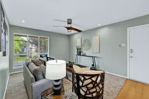 10536 Stone Canyon Rd, Dallas, TX 75230 - Photo 4
