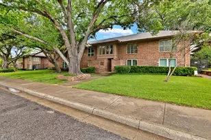 10536 Stone Canyon Rd, Dallas, TX 75230 - Photo 14