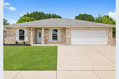 325 Juniper Drive, Arlington, TX 76018 - Photo 1