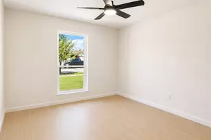 325 Juniper Dr, Arlington, TX 76018 - Photo 24