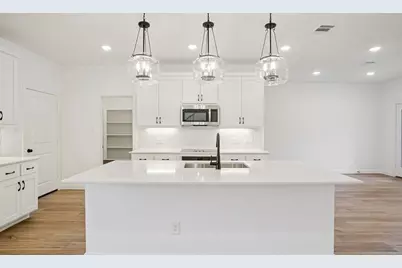 6923 Mission Tejas Drive, Dallas, TX 75228 - Photo 4