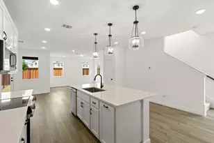 6923 Mission Tejas Dr, Dallas, TX 75228 - Photo 8