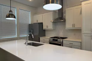 645 N Tyler St, Dallas, TX 75208 - Photo 8