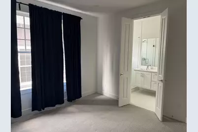 645 N Tyler Street #104, Dallas, TX 75208 - Photo 2