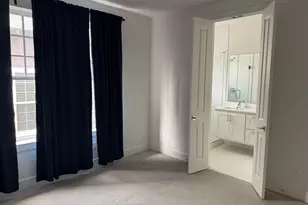 645 N Tyler St, Dallas, TX 75208 - Photo 2