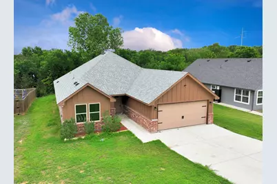 2615 San Gabriel Drive, Granbury, TX 76048 - Photo 1