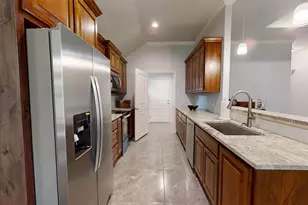 2615 San Gabriel Dr, Granbury, TX 76048 - Photo 8