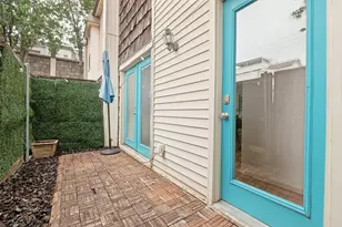 2710 Douglas Ave, Dallas, TX 75219 - Photo 14