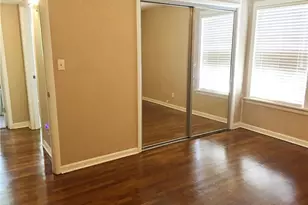 216 Elm St, Hurst, TX 76053 - Photo 6