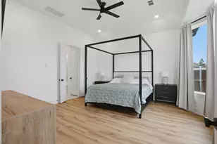 4719 Honeysuckle Ct, Aubrey, TX 76227 - Photo 16
