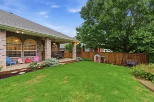 541 Crickett Way, Grand Prairie, TX 75052 - Photo 26