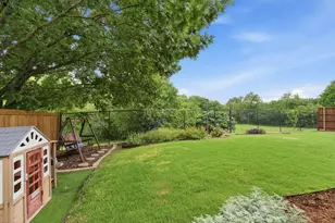 541 Crickett Way, Grand Prairie, TX 75052 - Photo 28